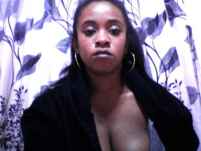 silviaLaBombe live cam on BongaCams