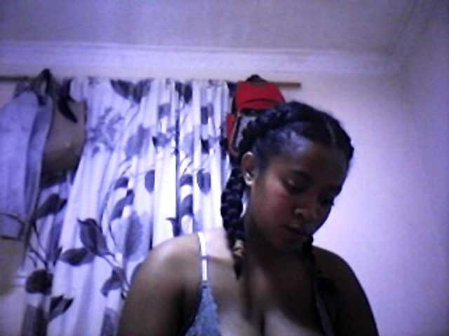 silviaLaBombe live cam on BongaCams