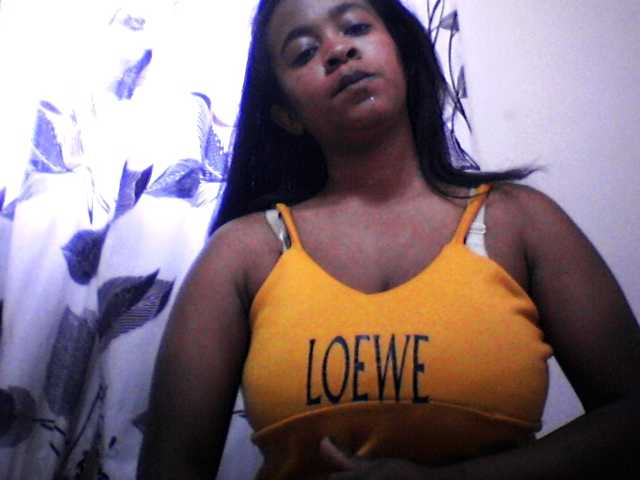 silviaLaBombe live cam on BongaCams