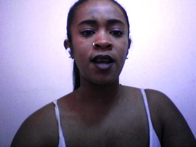 silviaLaBombe live cam on BongaCams