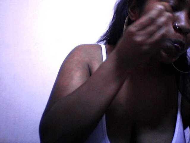 silviaLaBombe live cam on BongaCams