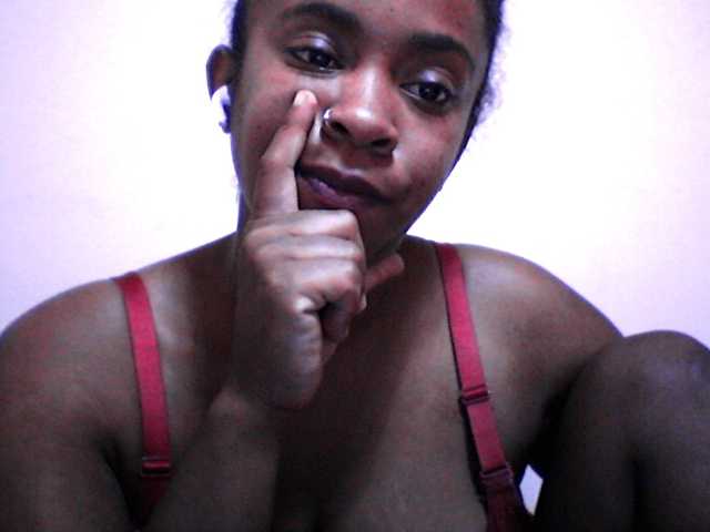 silviaLaBombe live cam on BongaCams