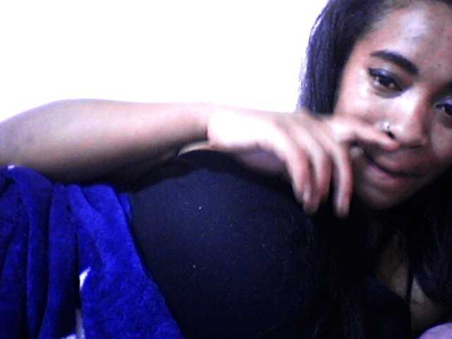 silviaLaBombe live cam on BongaCams