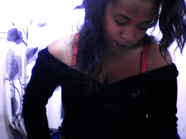 silviaLaBombe live cam on BongaCams
