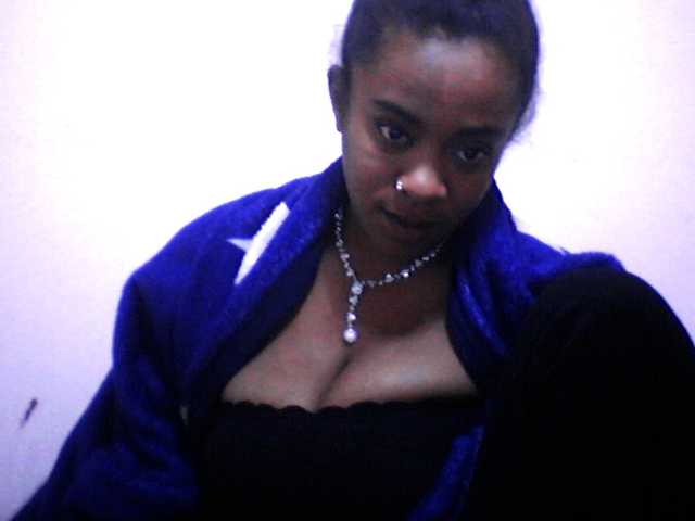 silviaLaBombe live cam on BongaCams