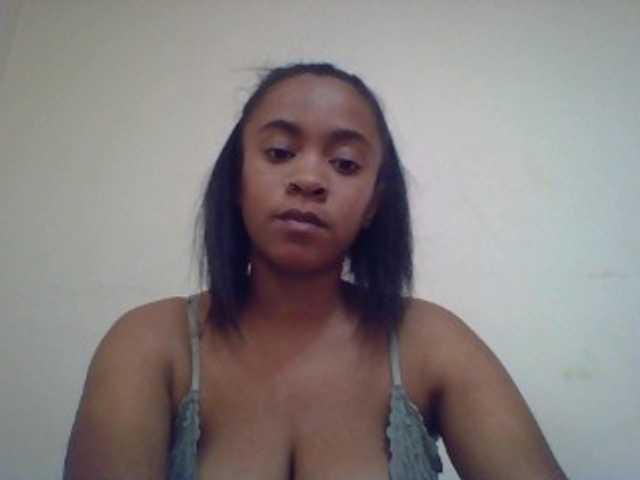silviaLaBombe live cam on BongaCams