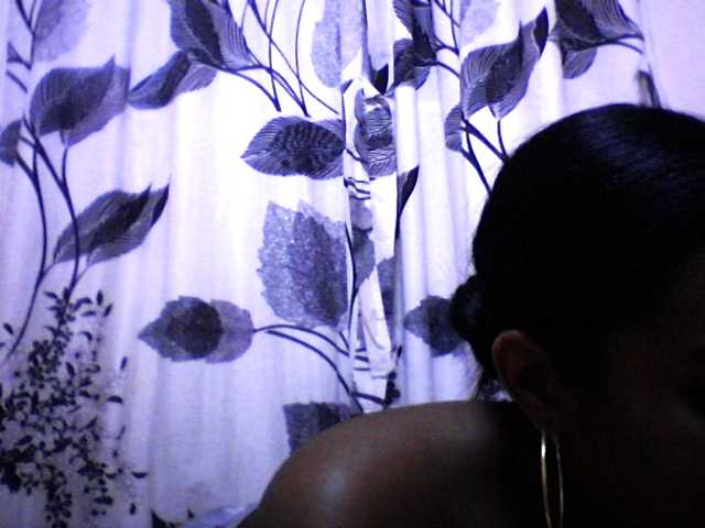 silviaLaBombe webcam