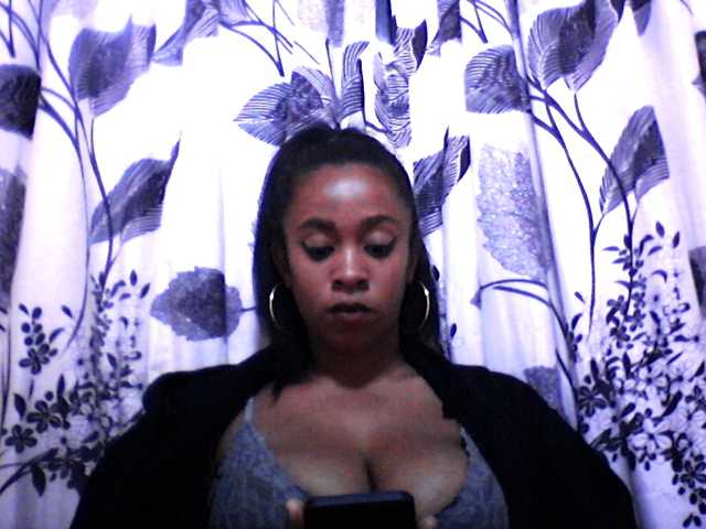 silviaLaBombe live cam on BongaCams