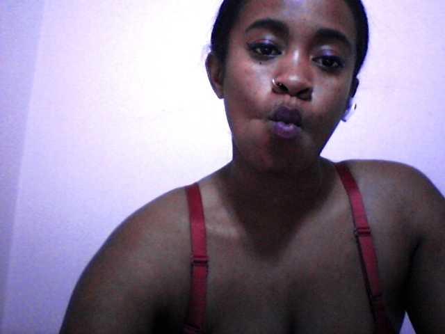 silviaLaBombe live cam on BongaCams
