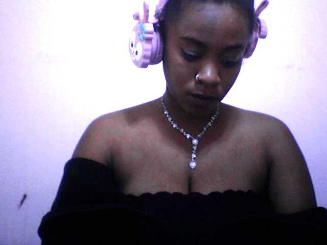 silviaLaBombe live cam on BongaCams