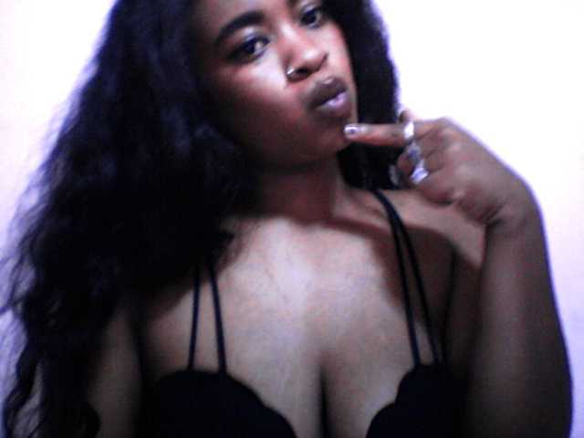 silviaLaBombe live cam on BongaCams
