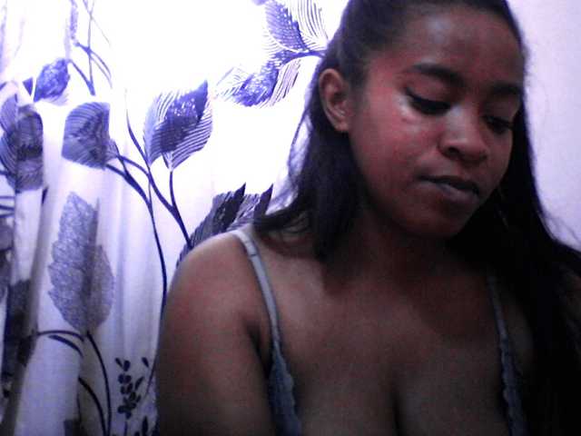 silviaLaBombe live cam on BongaCams