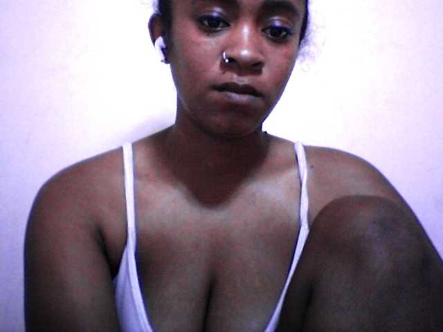 silviaLaBombe live cam on BongaCams