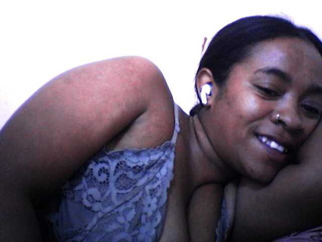 silviaLaBombe live cam on BongaCams