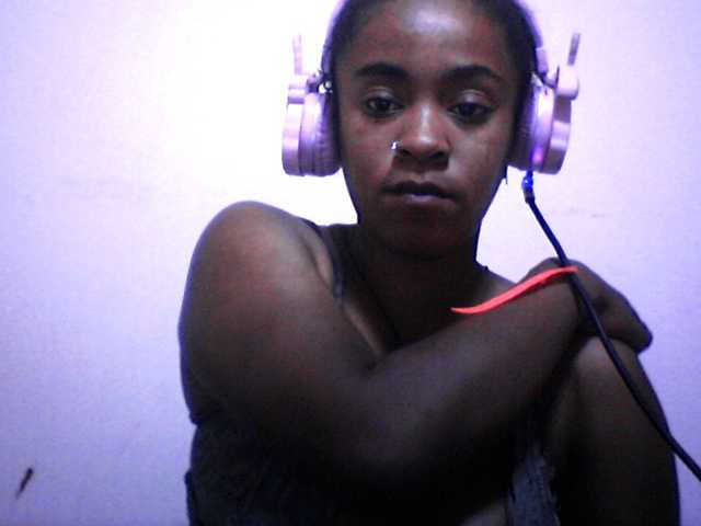 silviaLaBombe live cam on BongaCams