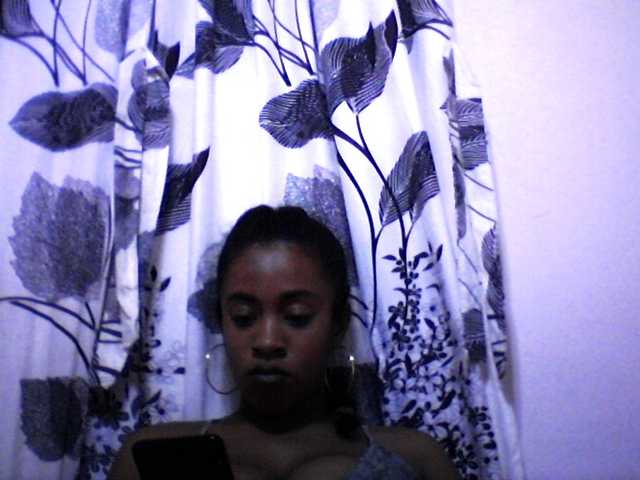 silviaLaBombe live cam on BongaCams