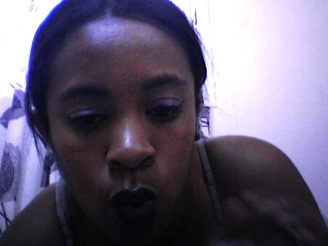 silviaLaBombe live cam on BongaCams