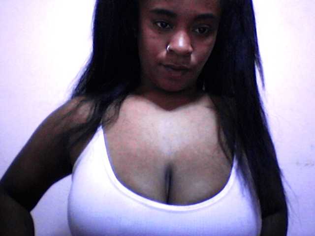 silviaLaBombe live cam on BongaCams