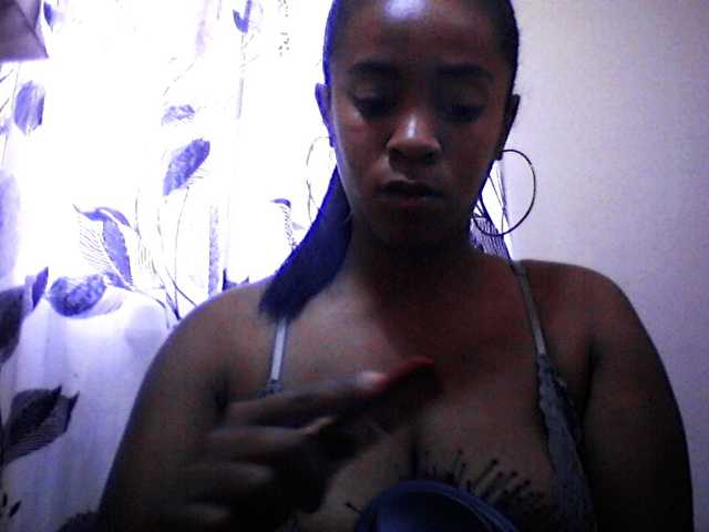 silviaLaBombe live cam on BongaCams