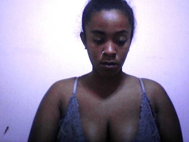 silviaLaBombe live cam on BongaCams
