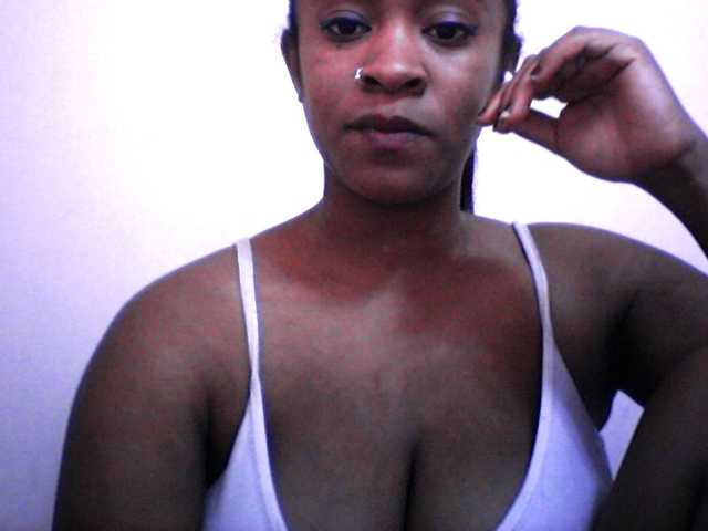 silviaLaBombe live cam on BongaCams