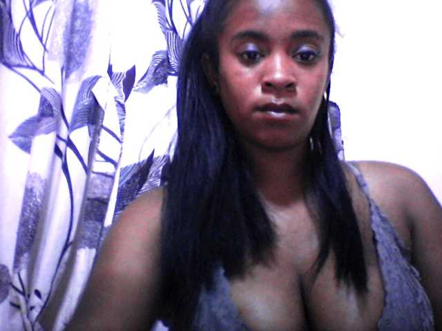 silviaLaBombe live cam on BongaCams