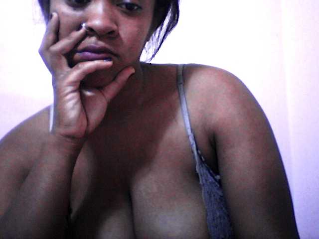 silviaLaBombe live cam on BongaCams
