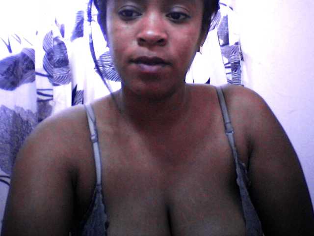 silviaLaBombe live cam on BongaCams