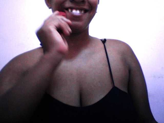 silviaLaBombe live cam on BongaCams
