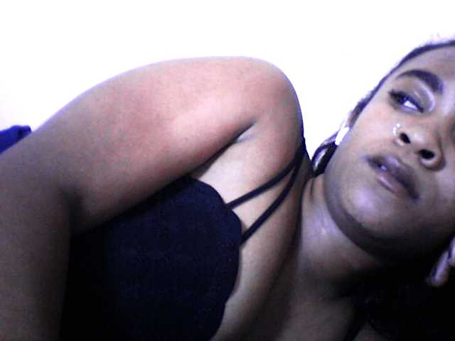 silviaLaBombe live cam on BongaCams