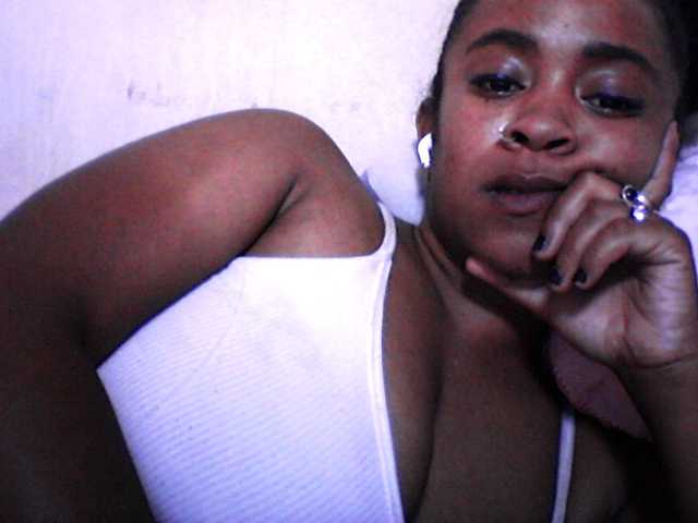 silviaLaBombe live cam on BongaCams