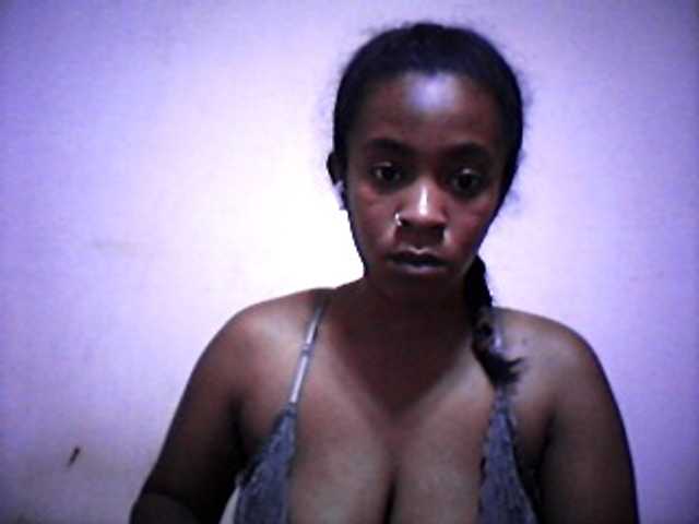 silviaLaBombe live cam on BongaCams