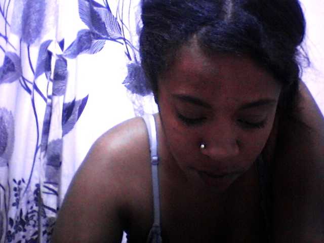 silviaLaBombe live cam on BongaCams
