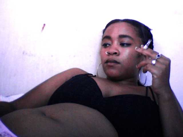 Mayrah live cam on BongaCams