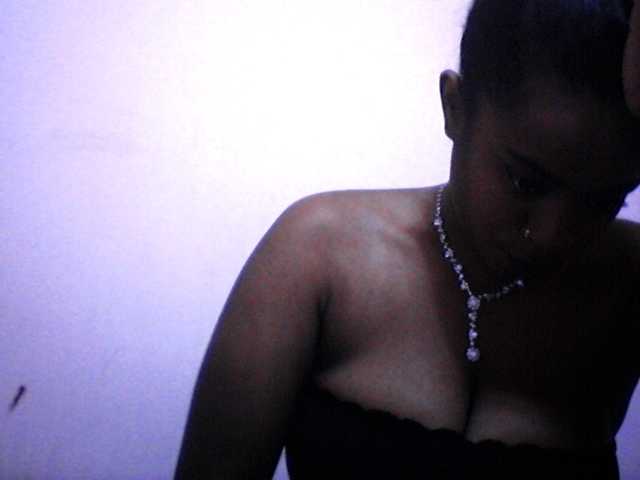 silviaLaBombe live cam on BongaCams