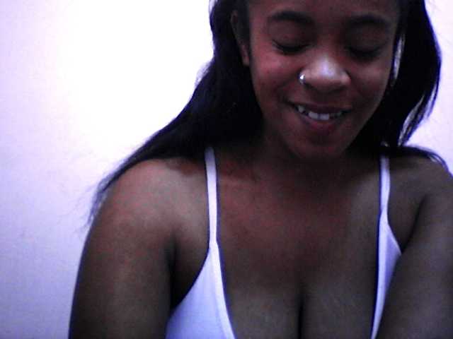 silviaLaBombe live cam on BongaCams