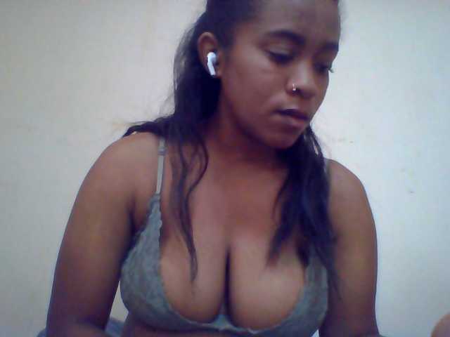 silviaLaBombe live cam on BongaCams