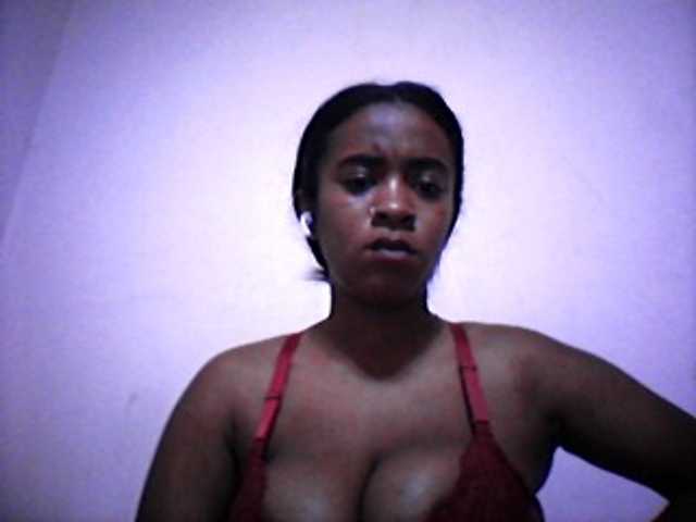 silviaLaBombe live cam on BongaCams
