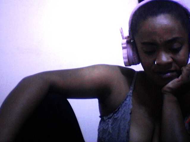 silviaLaBombe live cam on BongaCams