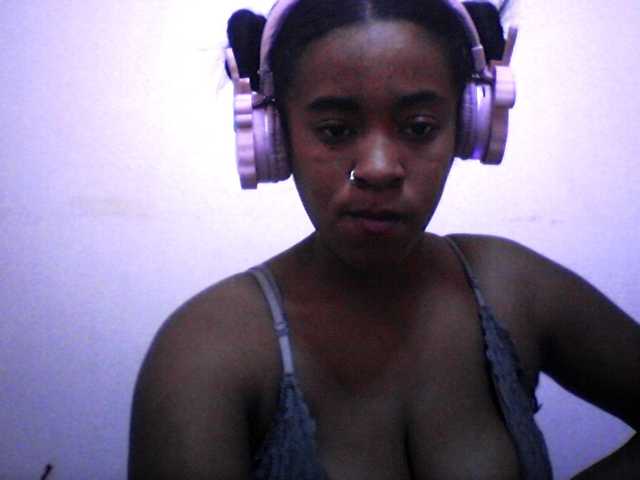 silviaLaBombe live cam on BongaCams
