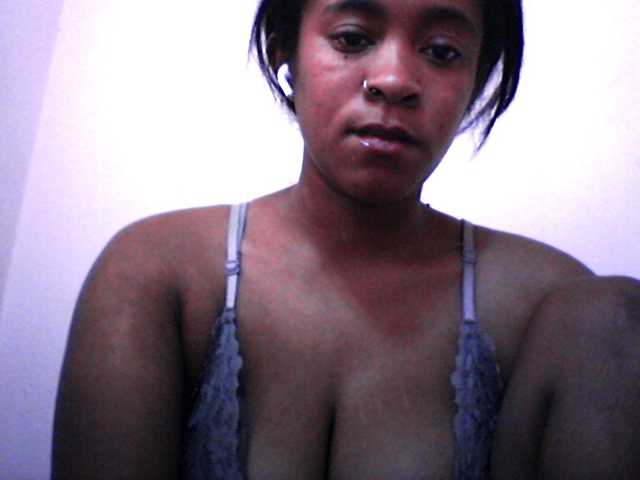 silviaLaBombe live cam on BongaCams