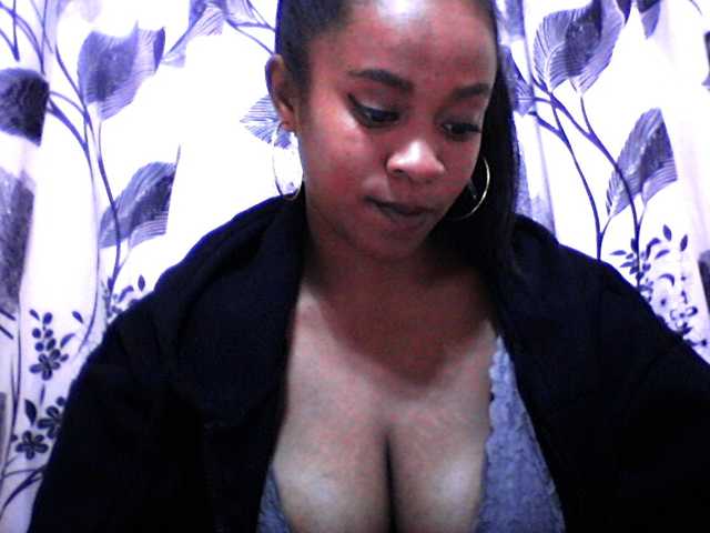 silviaLaBombe live cam on BongaCams