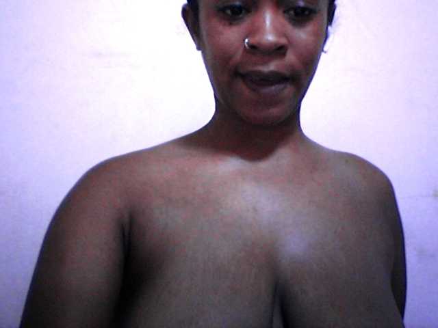 silviaLaBombe live cam on BongaCams