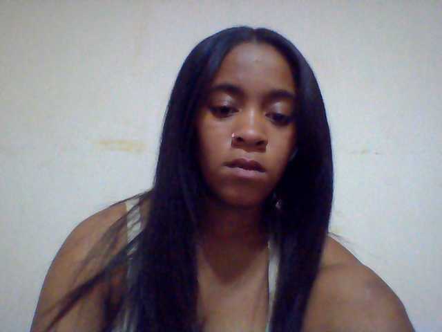 Mayrah — live female cam