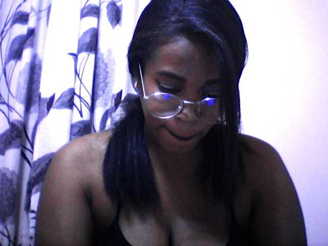 silviaLaBombe live cam on BongaCams