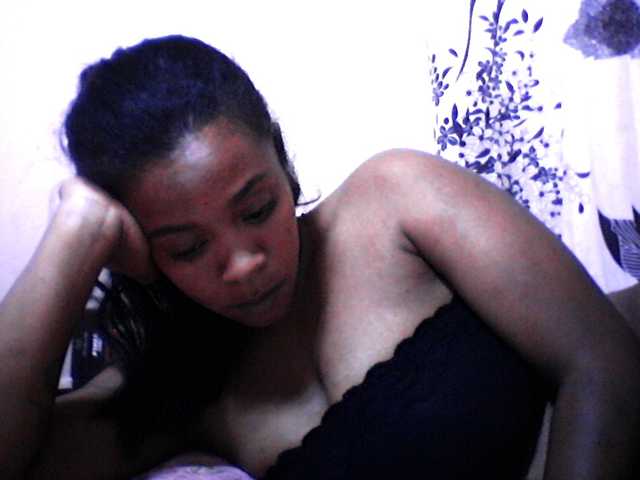 silviaLaBombe live cam on BongaCams