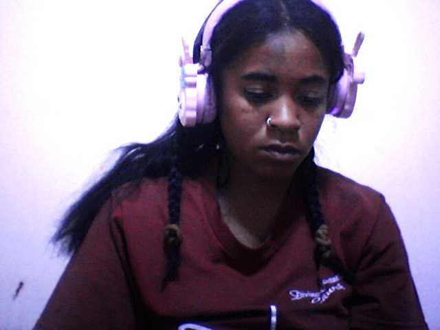 silviaLaBombe live cam on BongaCams