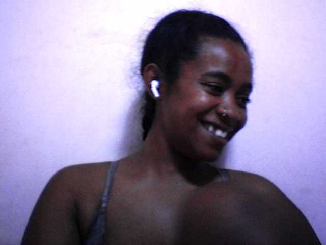 silviaLaBombe live cam on BongaCams