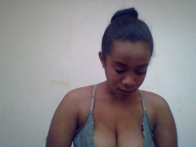 silviaLaBombe live cam on BongaCams