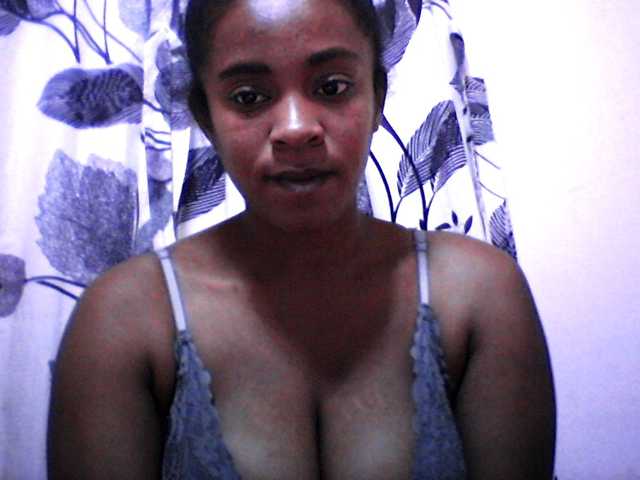 silviaLaBombe live cam on BongaCams